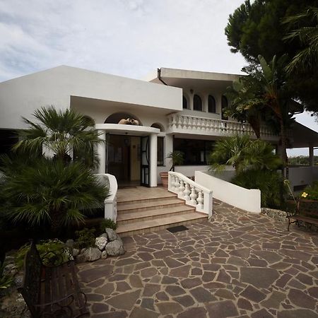 Villaggio Pineta Petto Bianco Capo Vaticano Exterior foto
